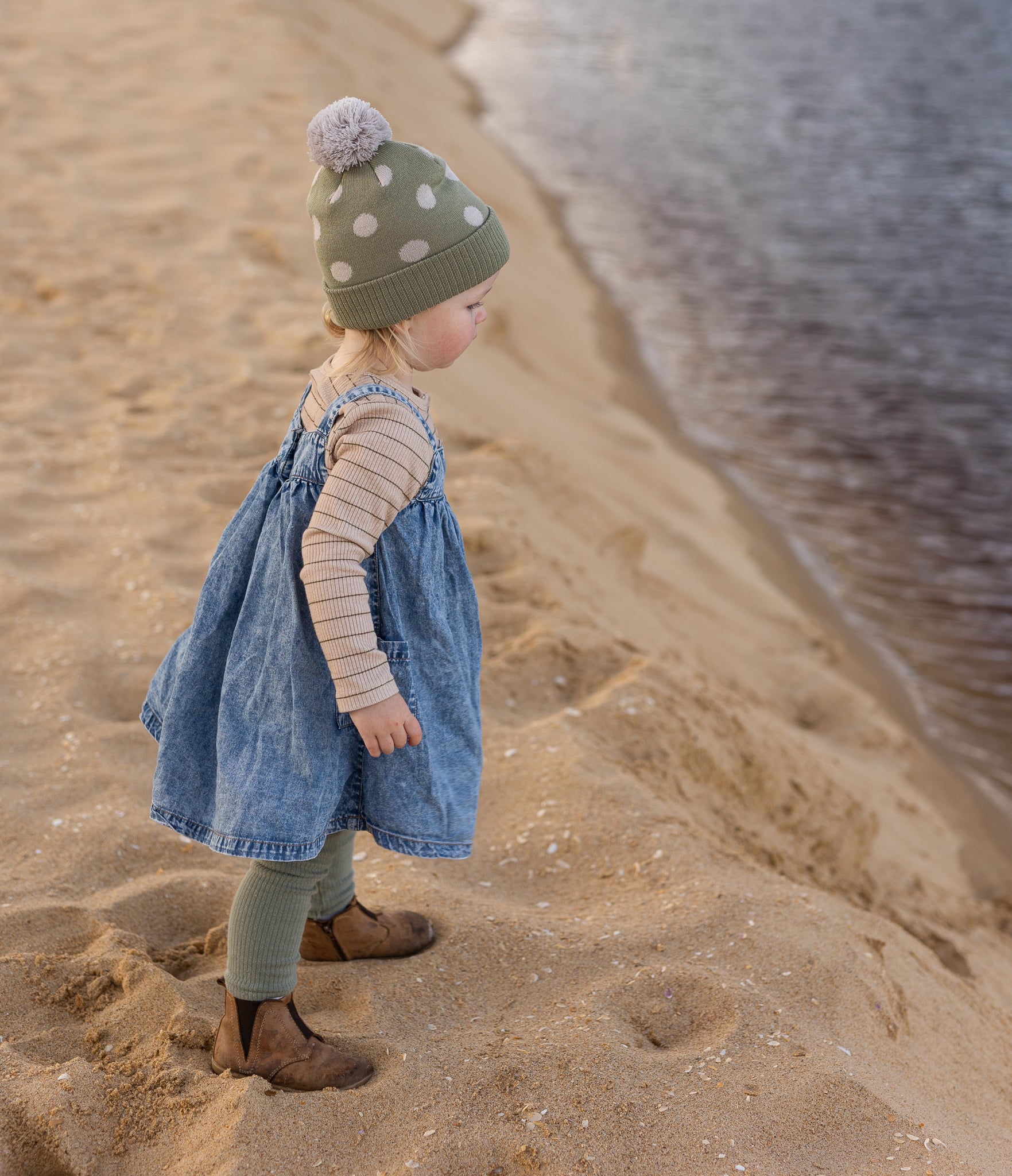 Acorn - Raindrops Merino Beanie - Sage