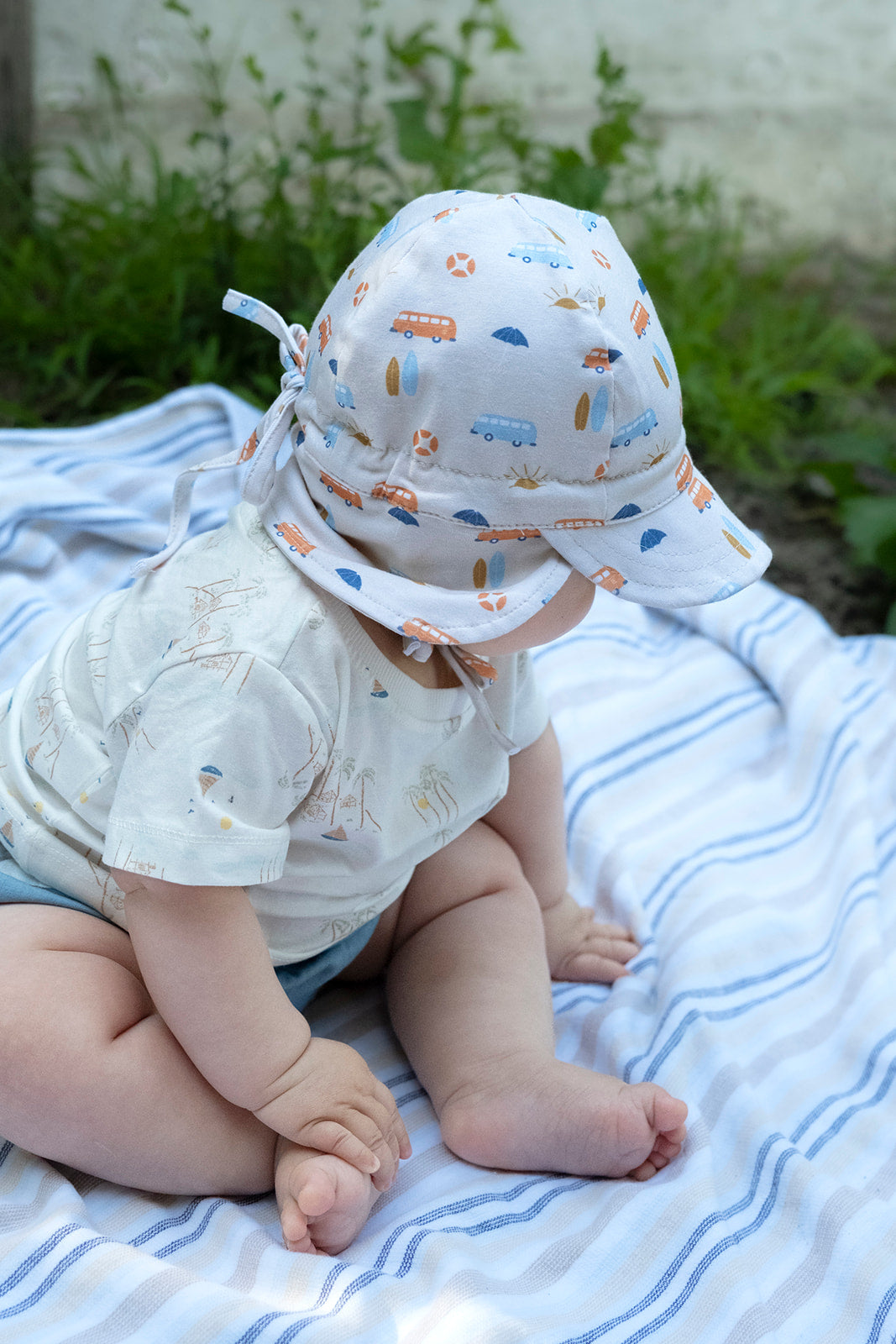 Acorn - Sunrise Surfer Flap Hat