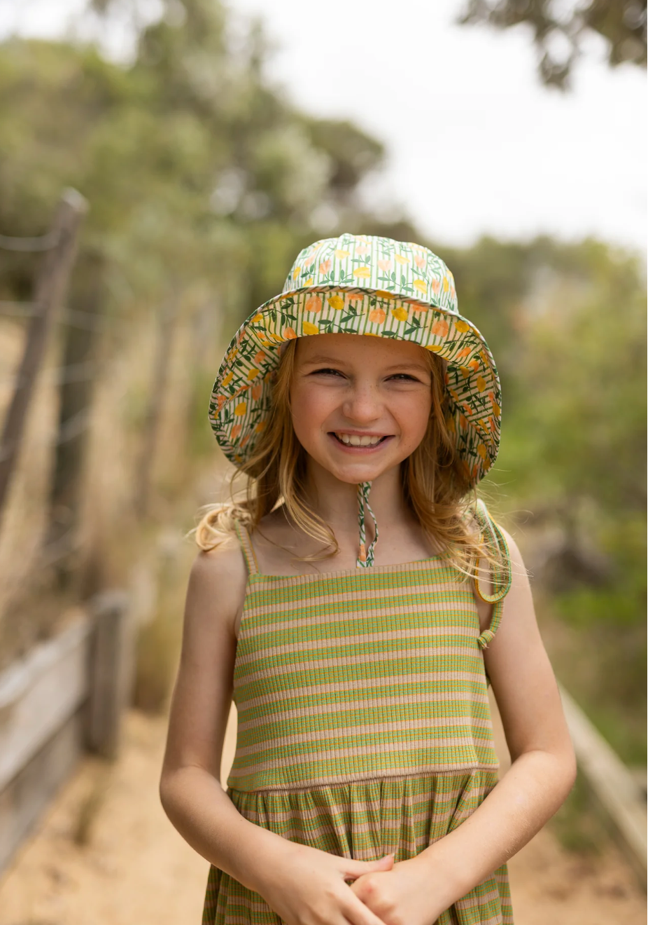 Acorn - Tulip Broad Brim Bucket Hat
