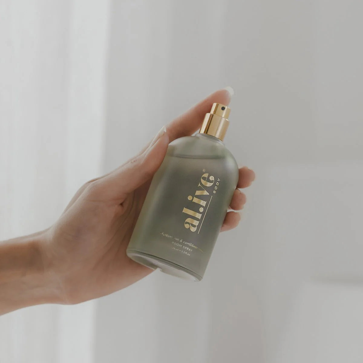 Al.ive - Luxury Room Spray - Blackberry & Caribbean Wood