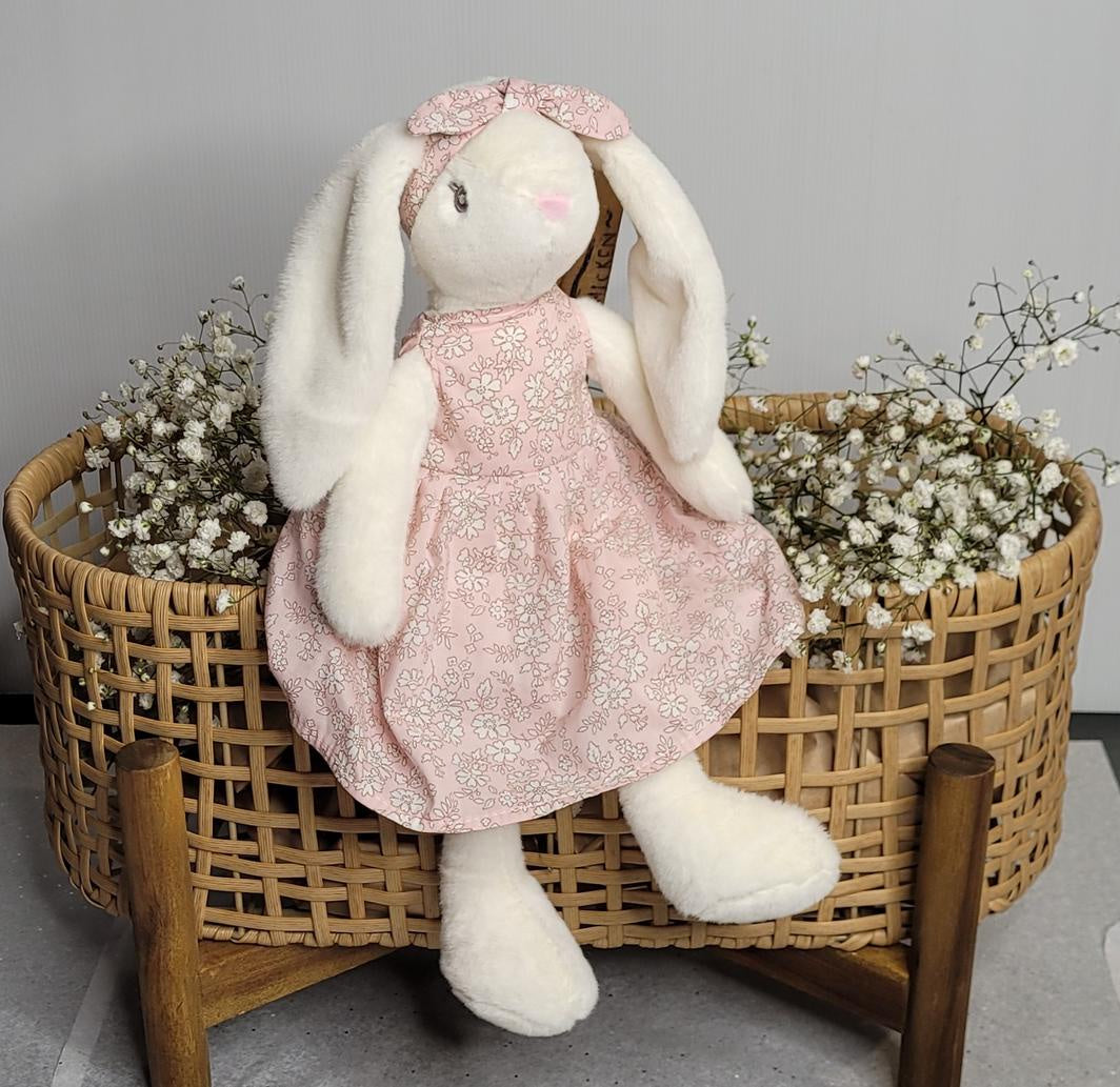 Petite Vous - Lily the Rabbit