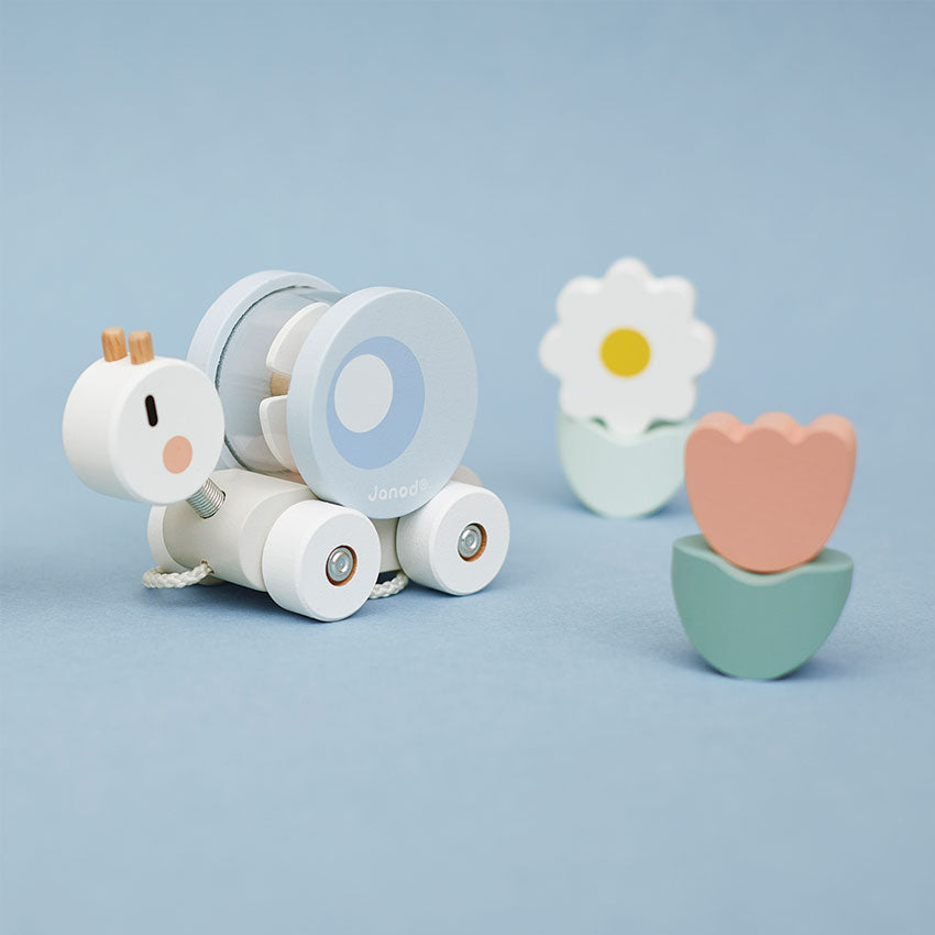 Janod - Cocoon Snail Train