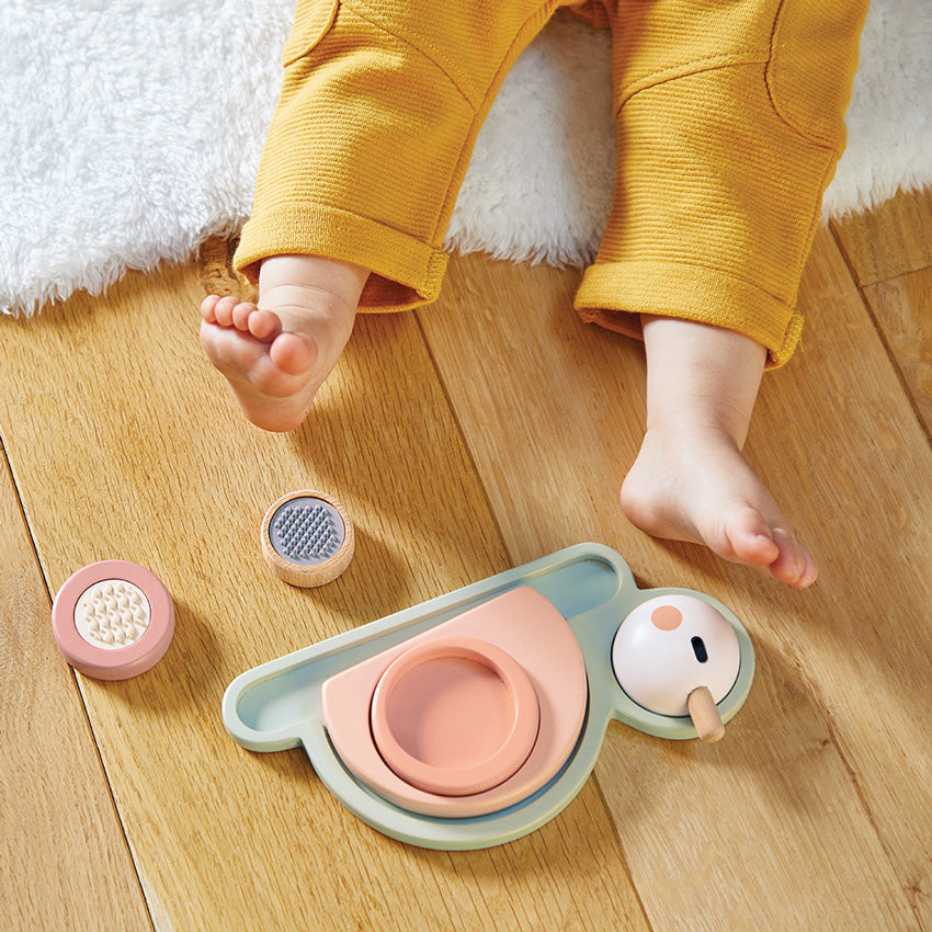 Janod - Cocoon Stacking Sensory Snail