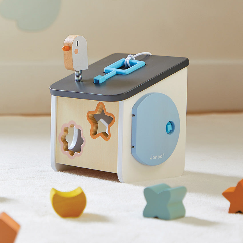 Janod - Cocoon Bird House Shape Sorter