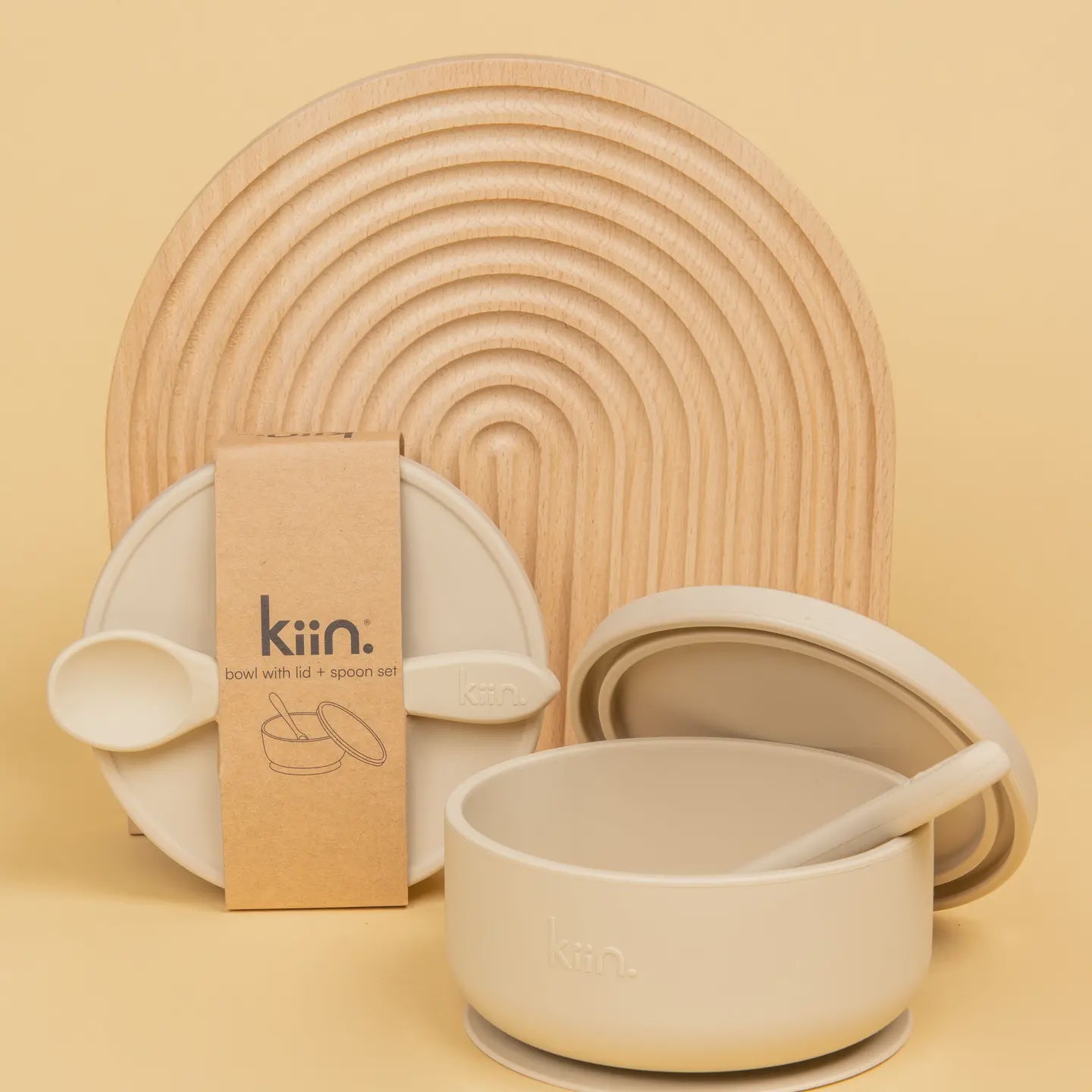 Kiin - Silicone Suction Bowl with Lid + Spoon Set - Vanilla