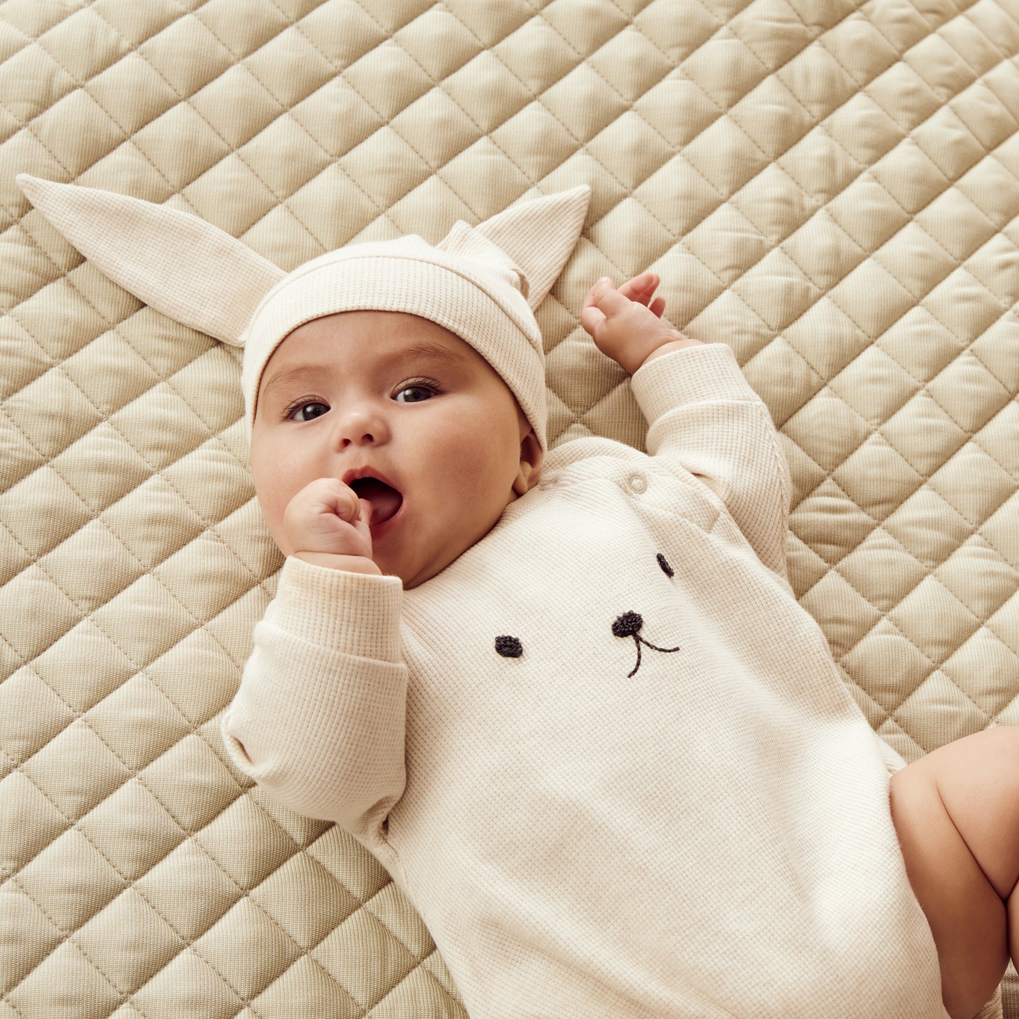 Wilson & Frenchy - Buttermilk Organic Rib Long Sleeved Bodysuit