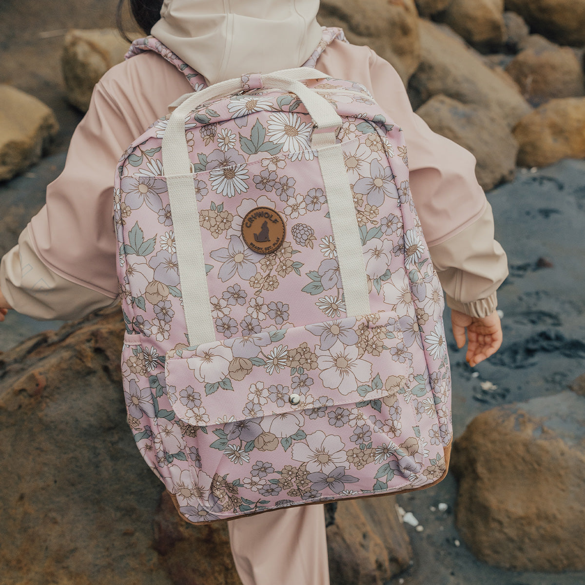 Crywolf - KNAPSACK - Daisy Floral