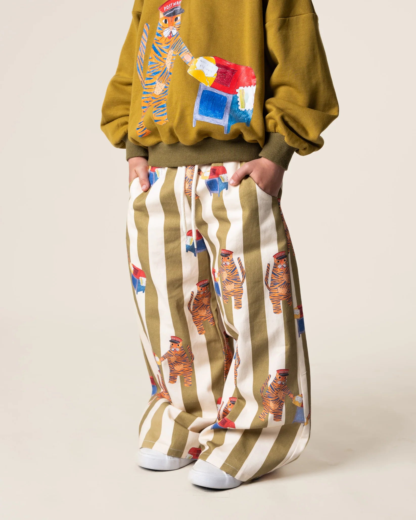 Das Ist Maurice - Wide Leg Pants - Tiger the Postie