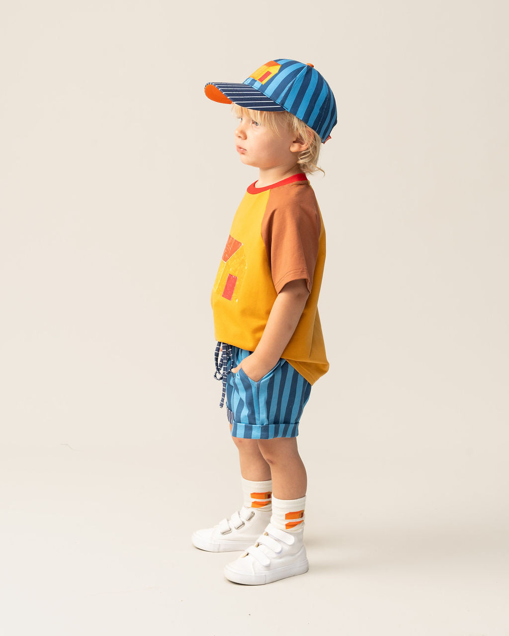 Das Ist Maurice - Raglan T-shirt - House
