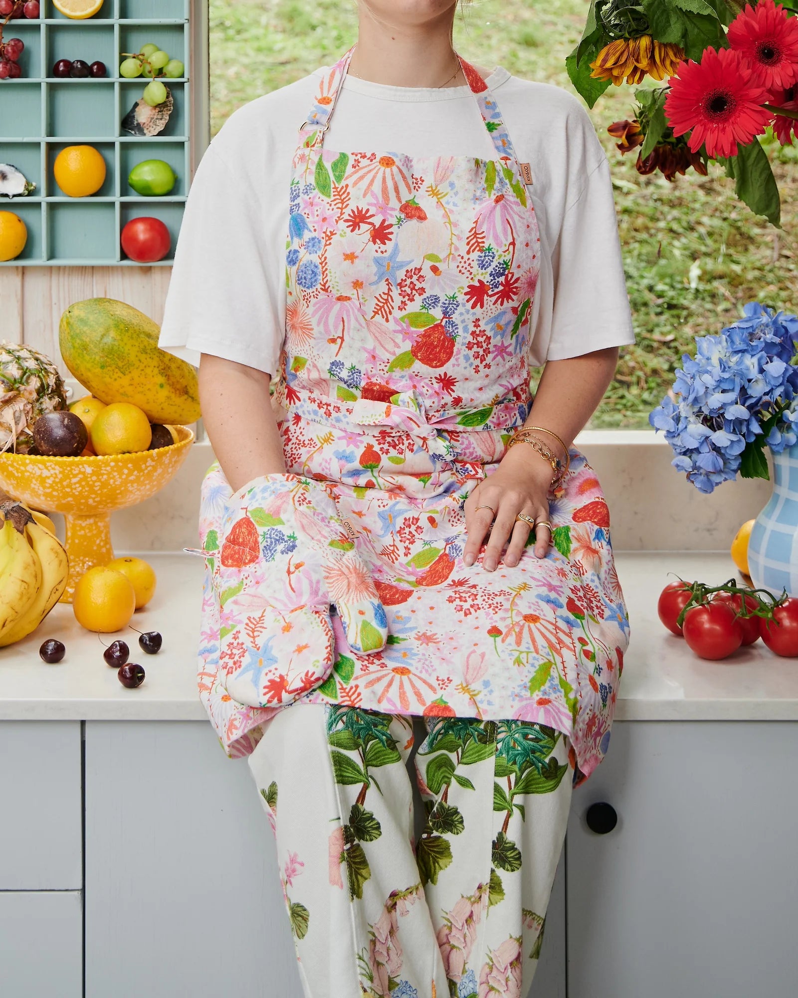 Kip & Co - Meandering Meadow Linen Apron