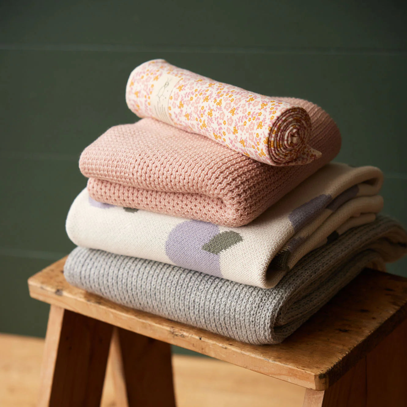 Nature Baby - Merino Knit Blanket - Rose Dust - Bassinet