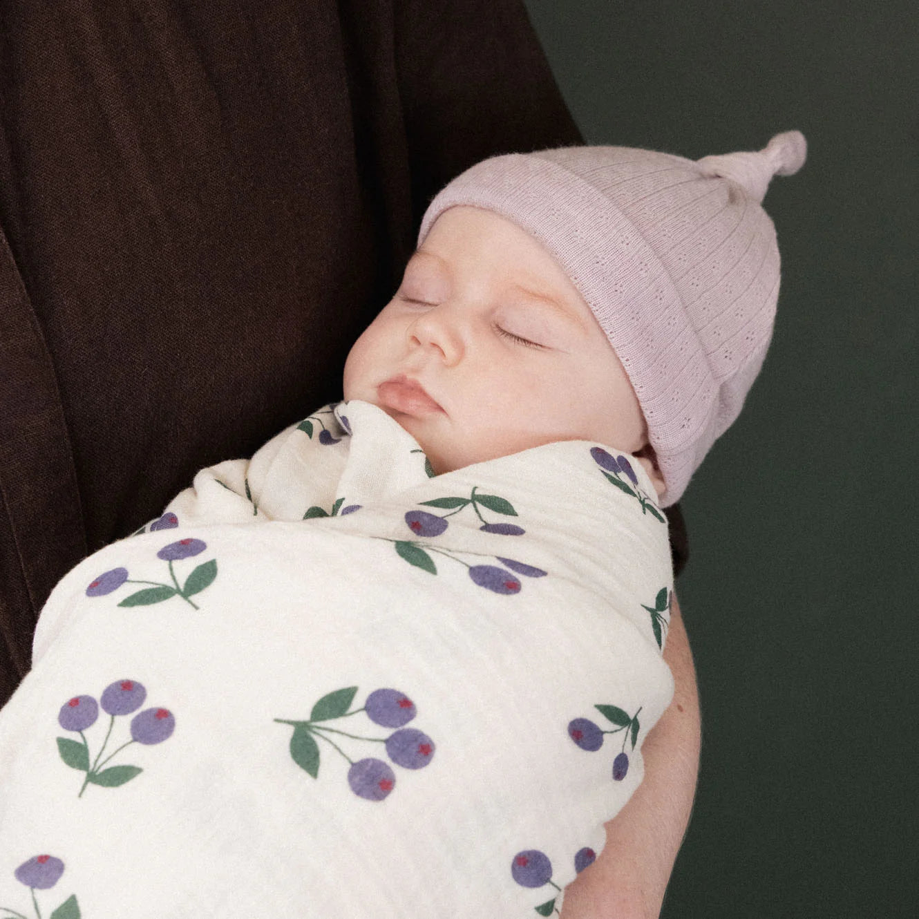 Nature Baby - Muslin Wrap - Winter Berry
