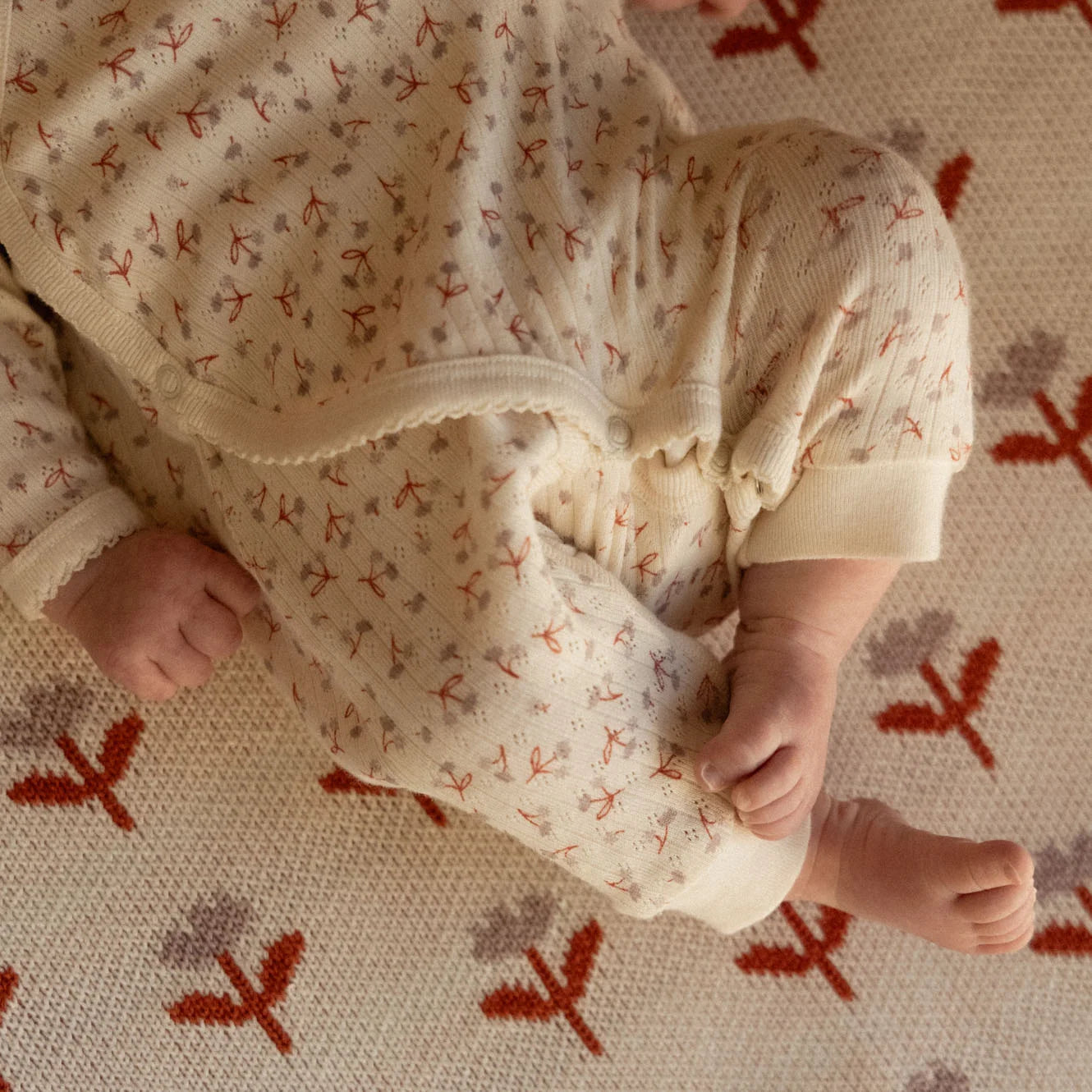 Nature Baby - Pointelle Kimono Stretch & Grow - Dandelion Print
