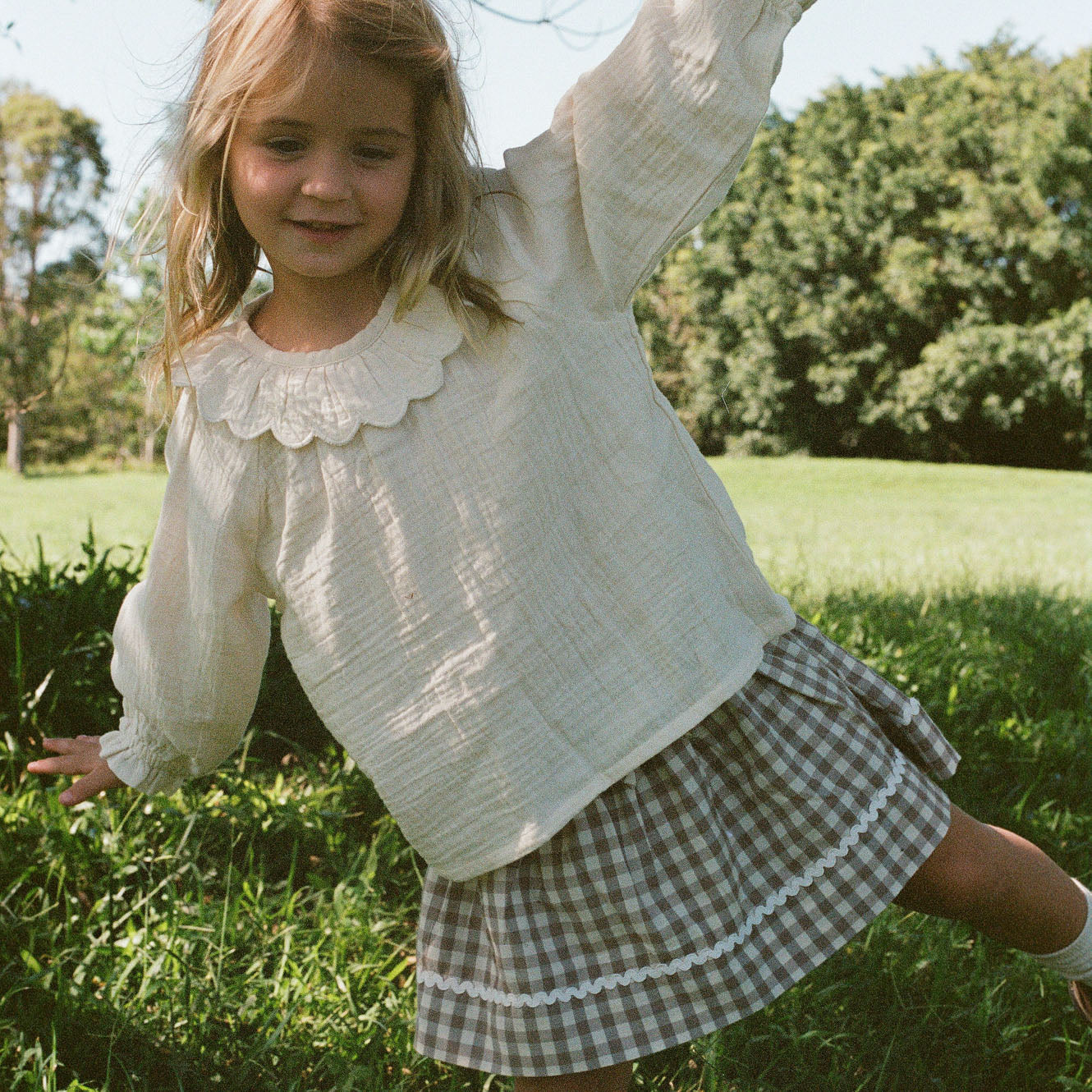 Nature Baby - Ruffle Cameron Blouse - Natural
