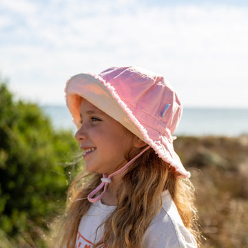 Acorn - Strawberry Frayed Bucket Hat