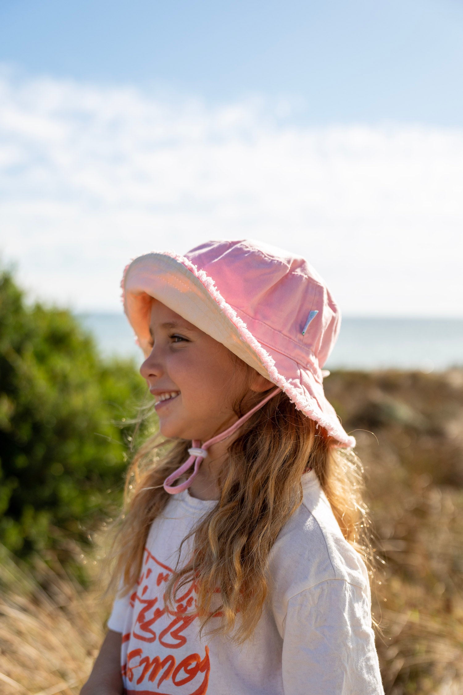 Acorn - Strawberry Frayed Bucket Hat