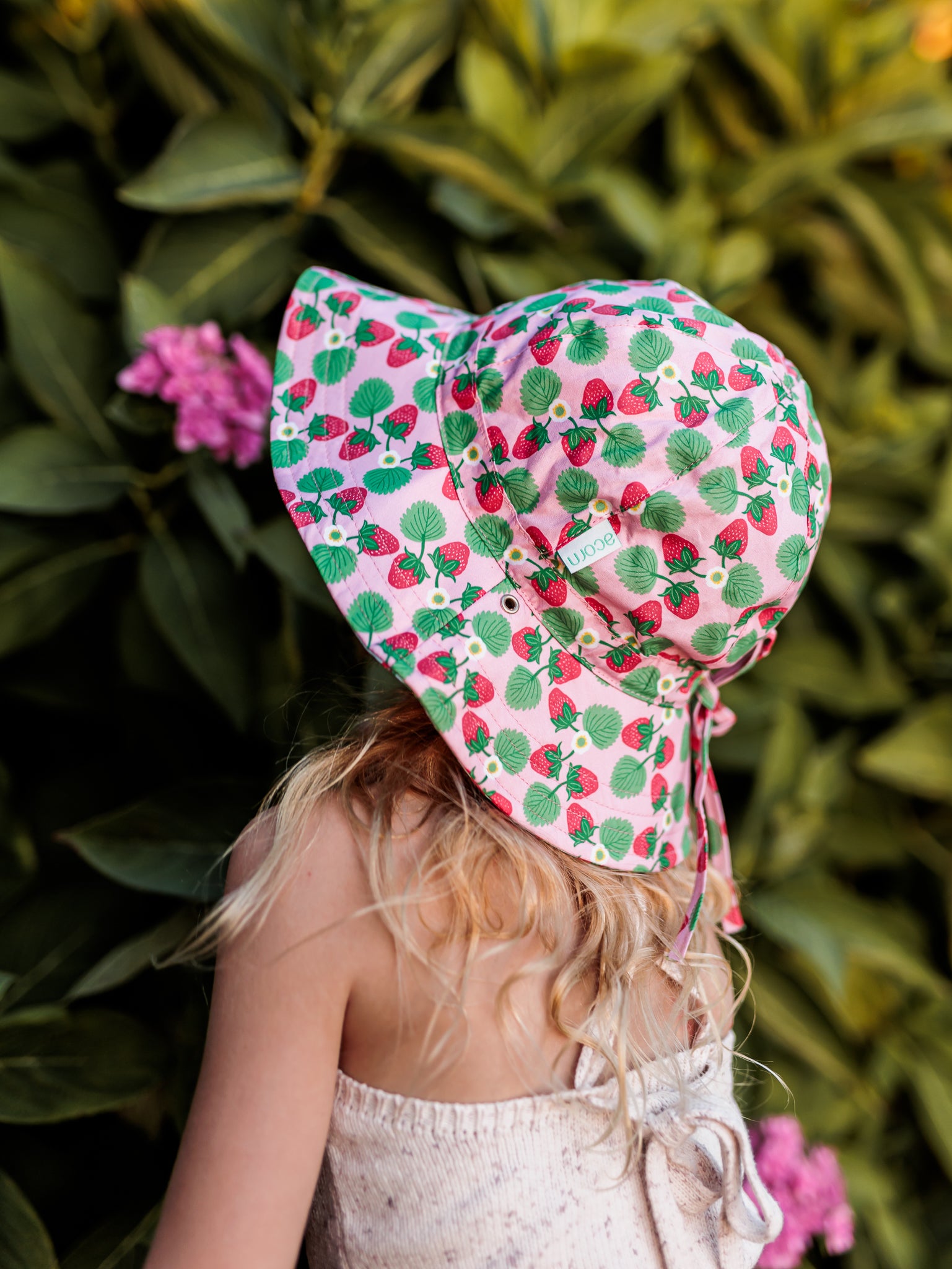 Acorn - Strawberries Wide Brim Reversible Sun Hat