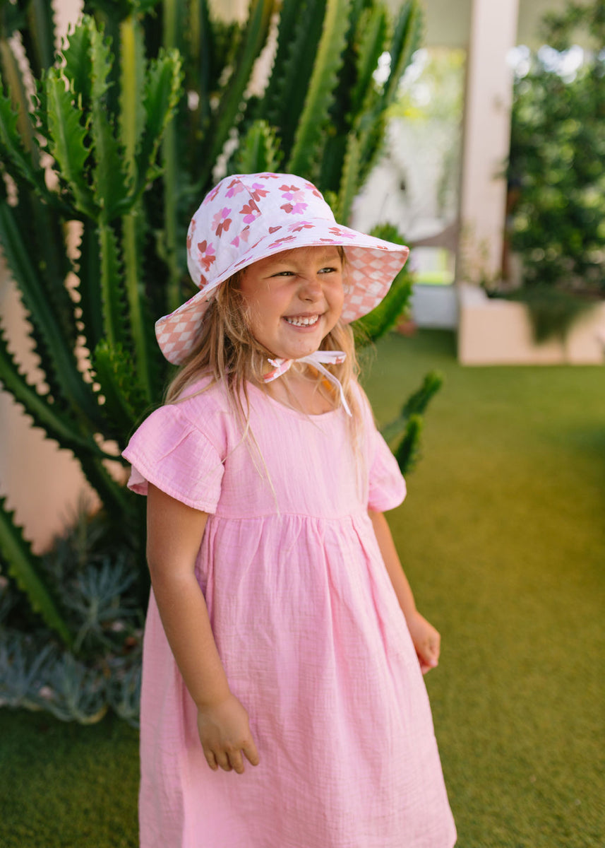 Acorn - Coral Bloom Reversible Wide Brim Sunhat