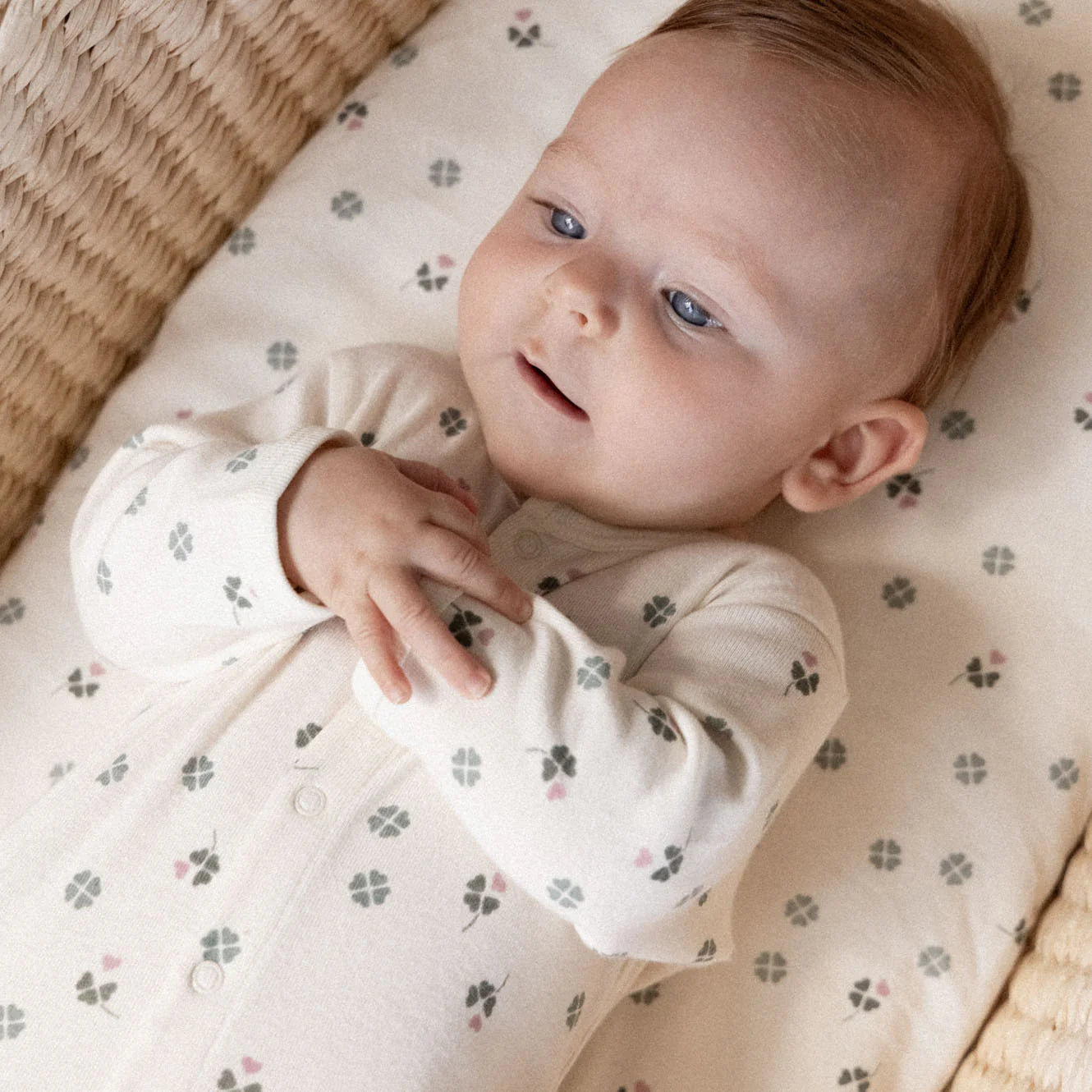 Nature Baby - Stretch & Grow - Lucky Print
