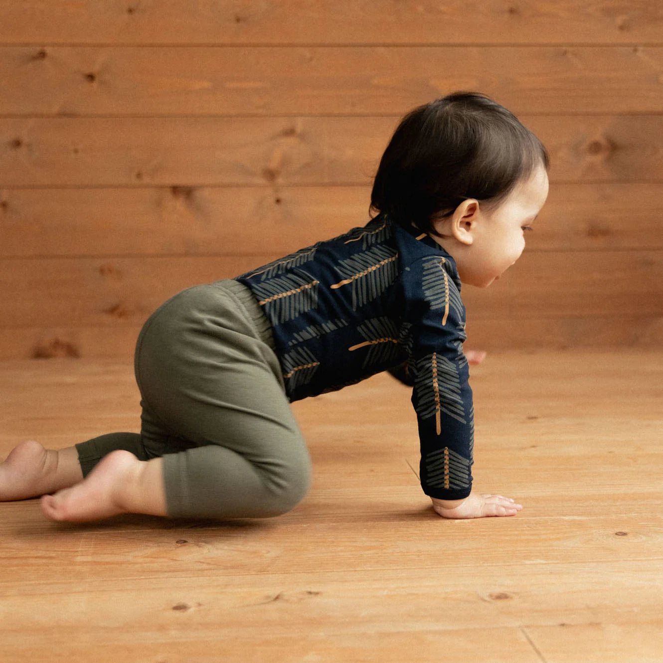 Nature Baby - Stretch Jersey Long Sleeve Bodysuit - Bramblewood Print