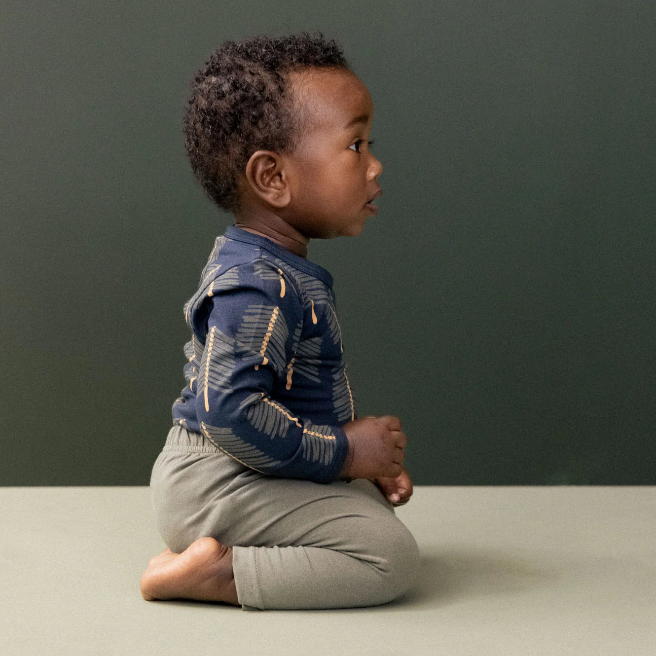 Nature Baby - Stretch Jersey Long Sleeve Bodysuit - Bramblewood Print