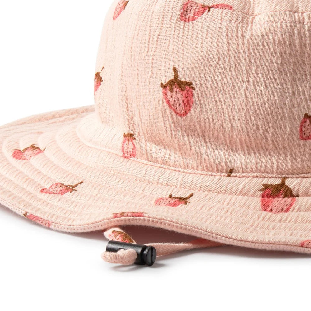Wilson & Frenchy - Strawberry Kisses Organic Sun Hat