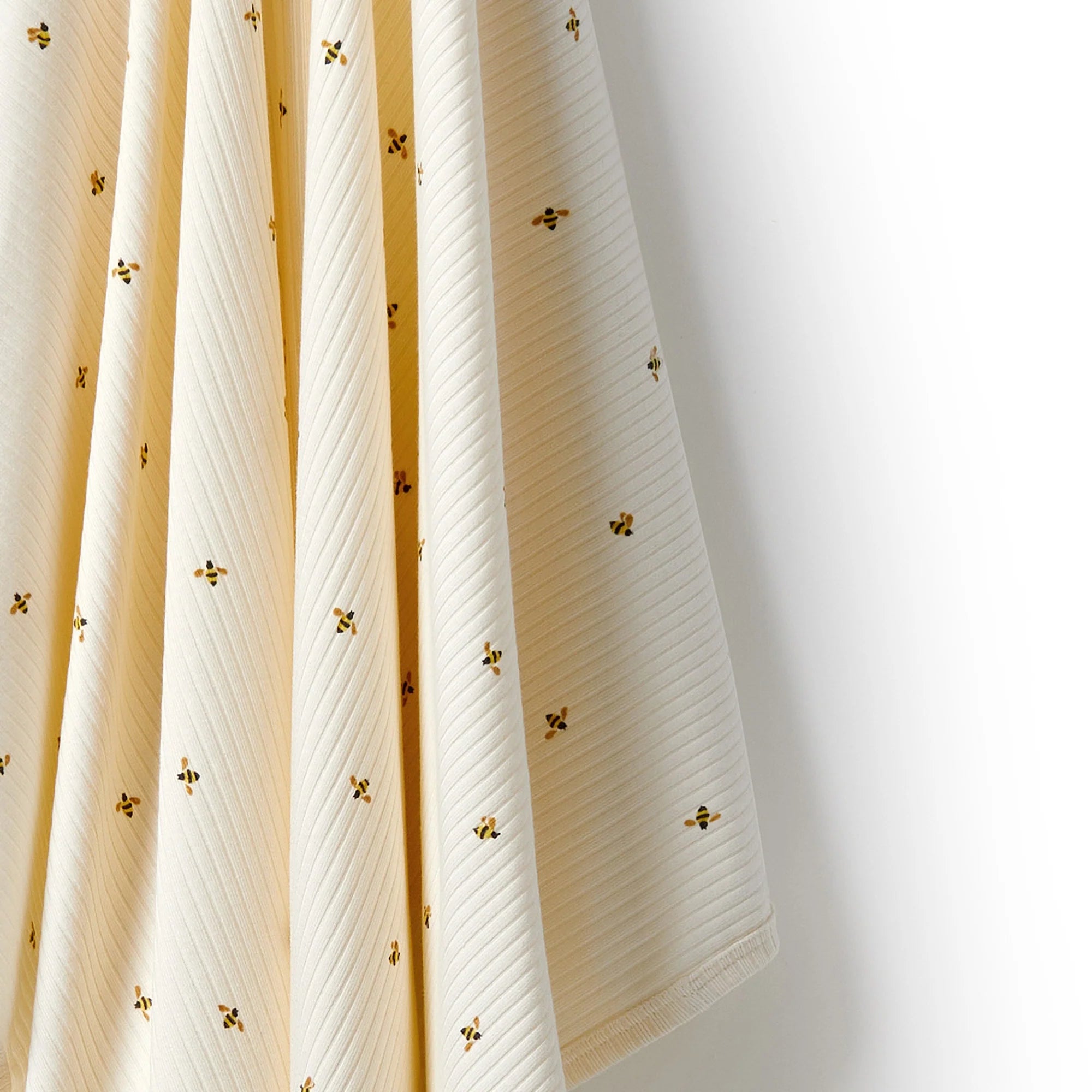 Wilson & Frenchy - Bee Mine Organic Bunny Rug