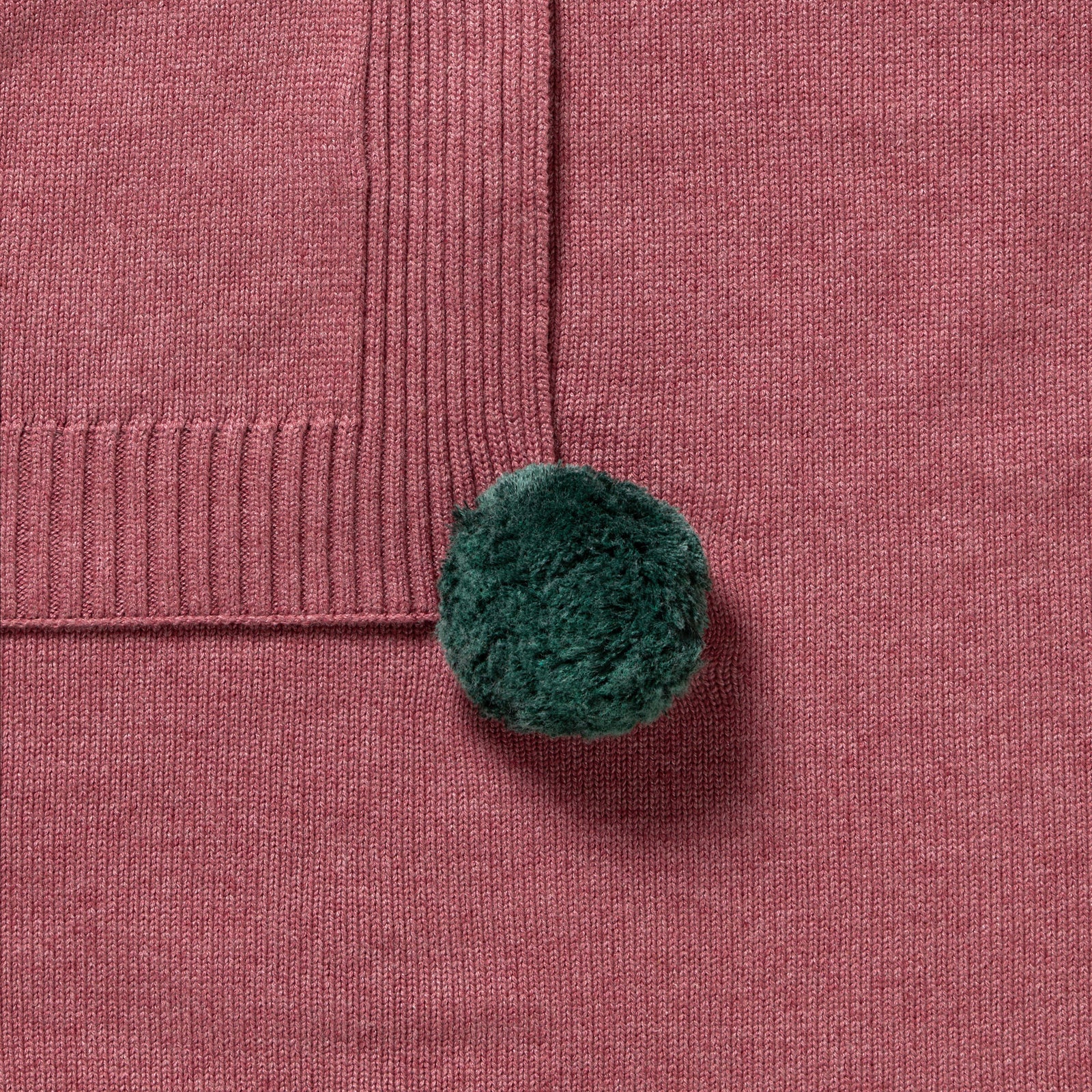 Wilson & Frenchy - Rhubarb Organic Knitted Blanket