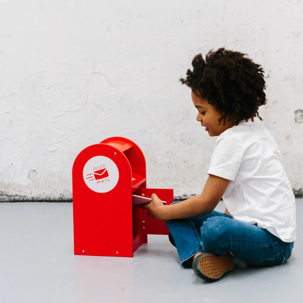 Make Me Iconic - Post Box