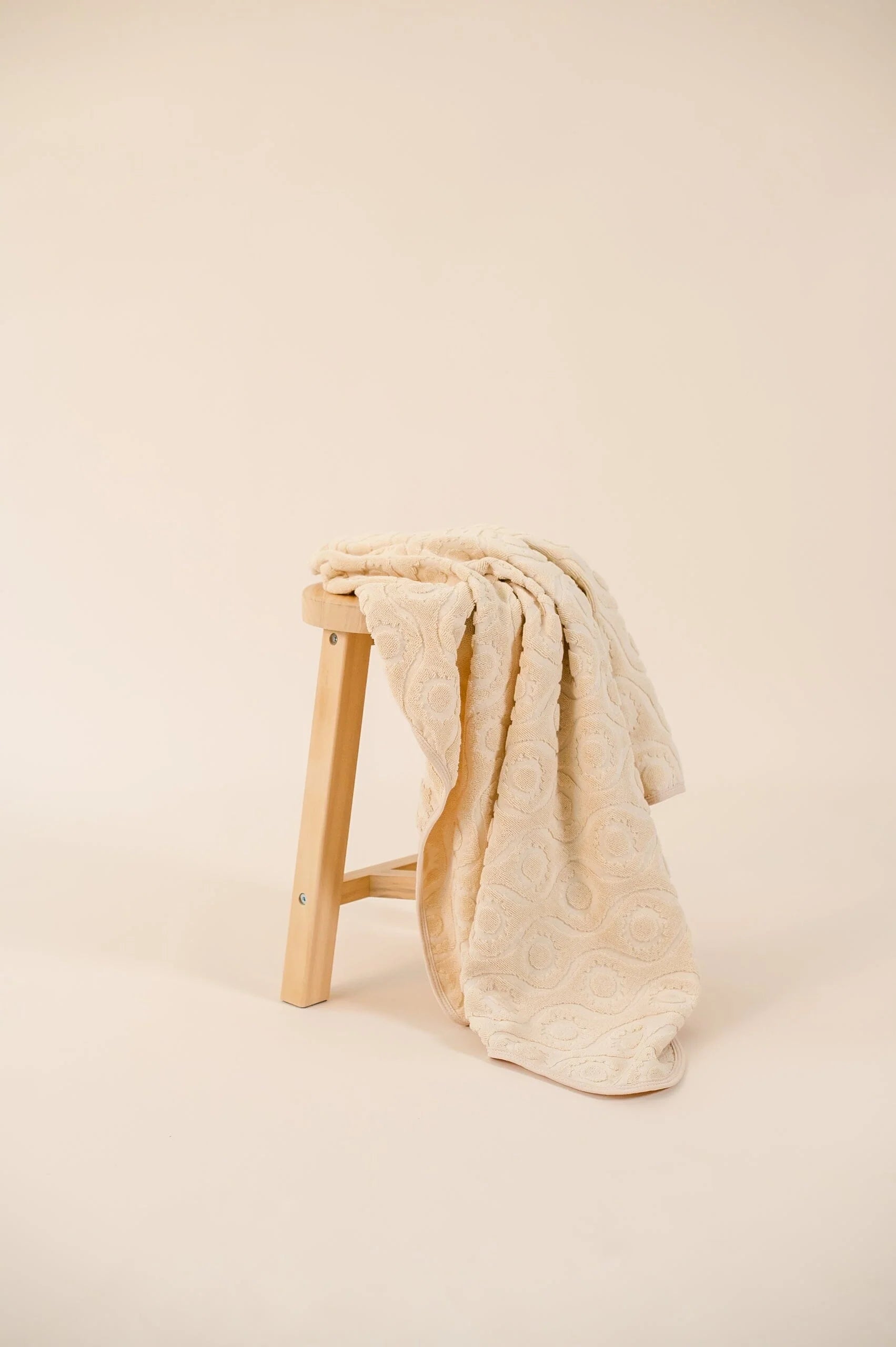 Kiin -  Hooded  Beach Towel -Oat
