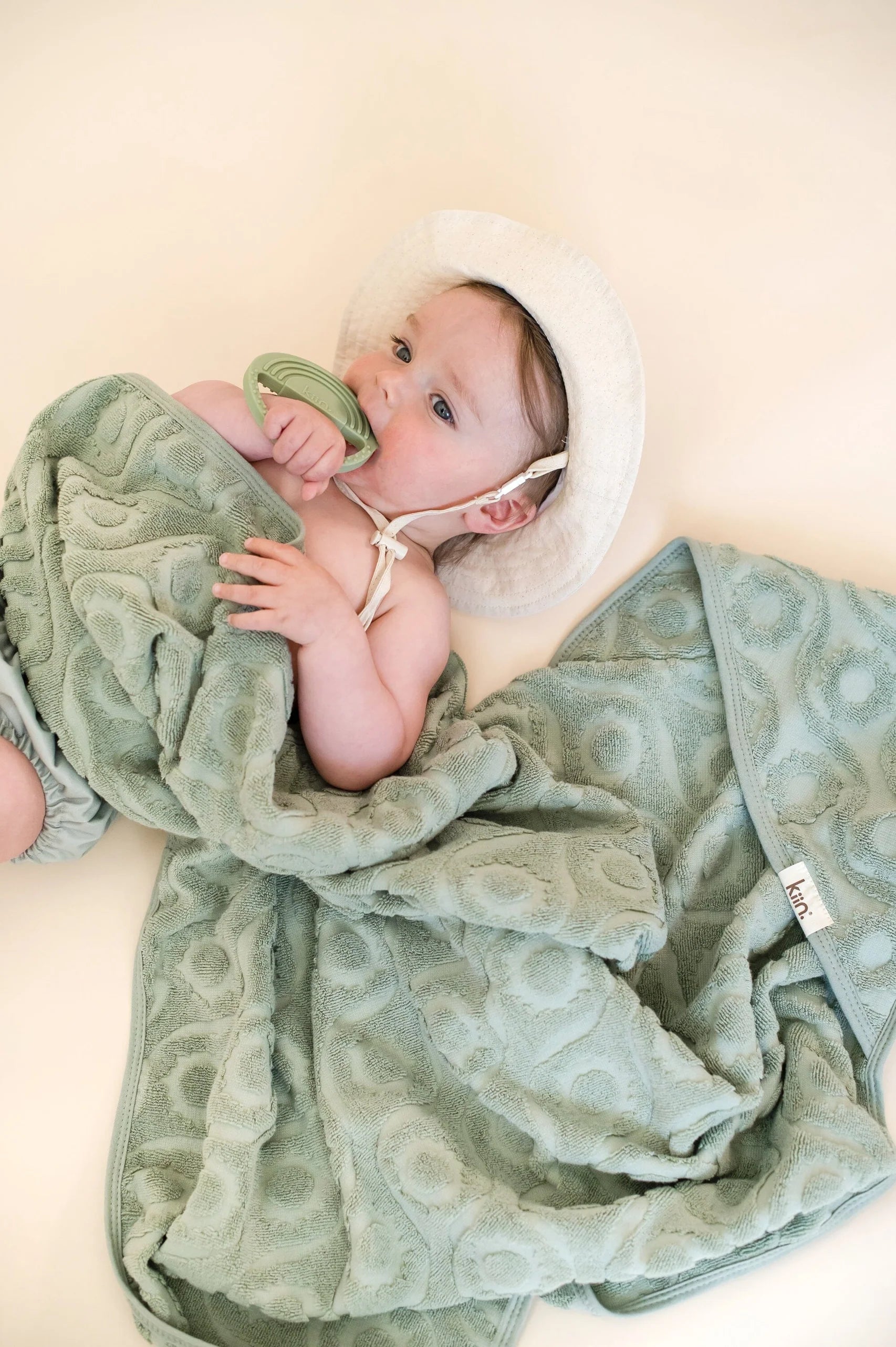 Kiin -  Hooded  Beach Towel -Sage