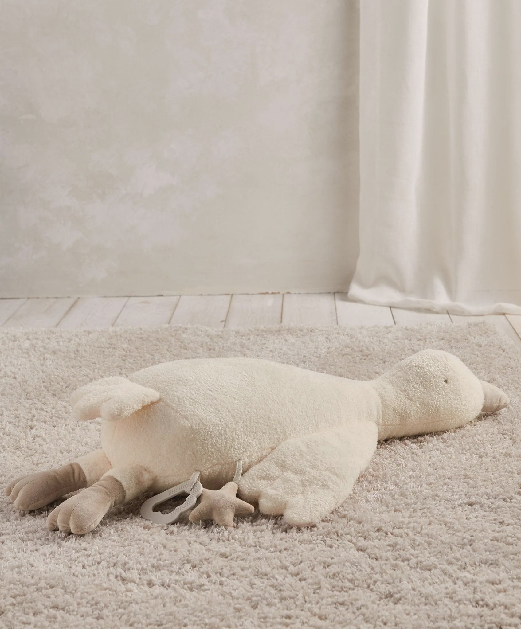 Mamas & Papas -  Tummy Time Toy - Welcome to the World Duckling
