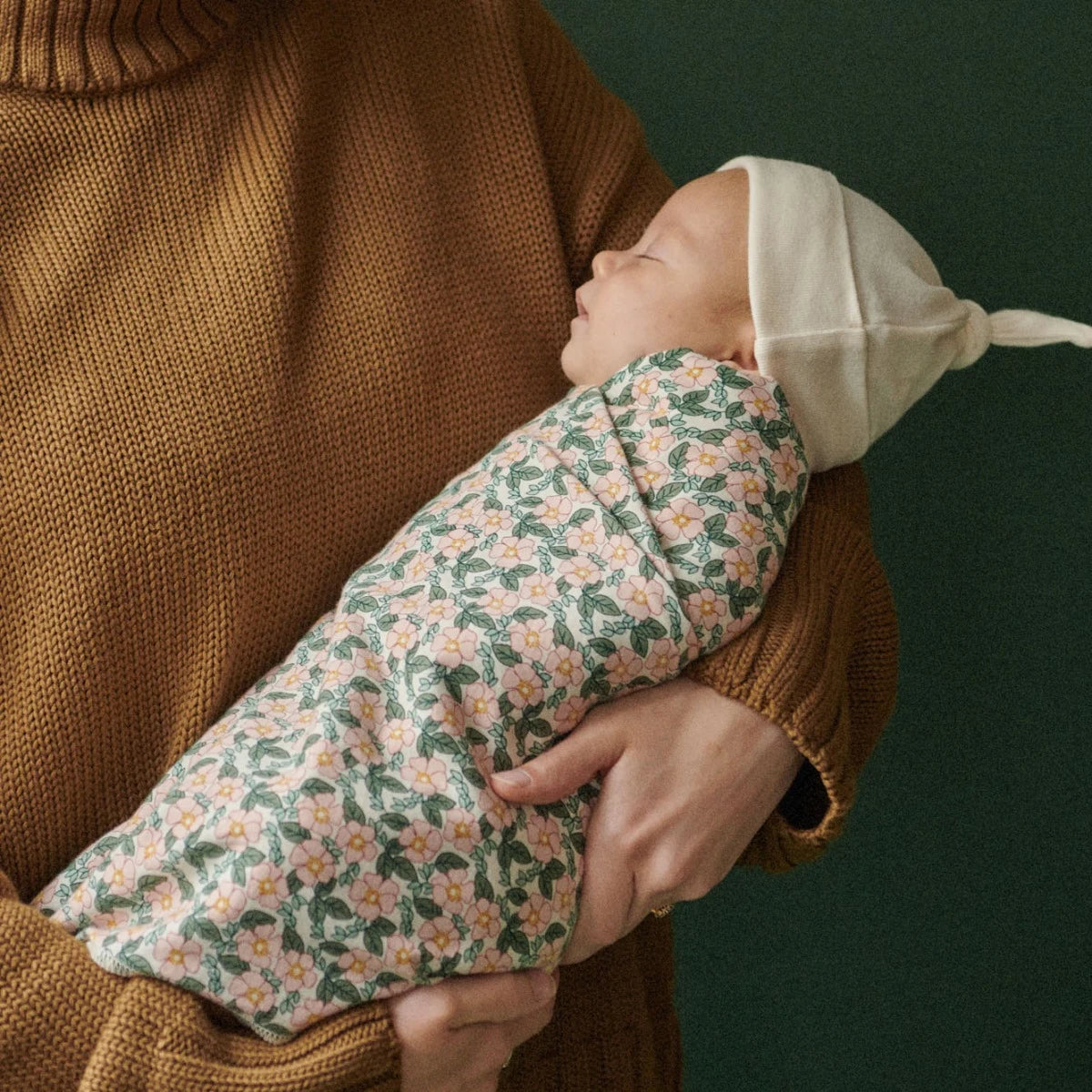 Nature Baby - Garland Print Print Wrap