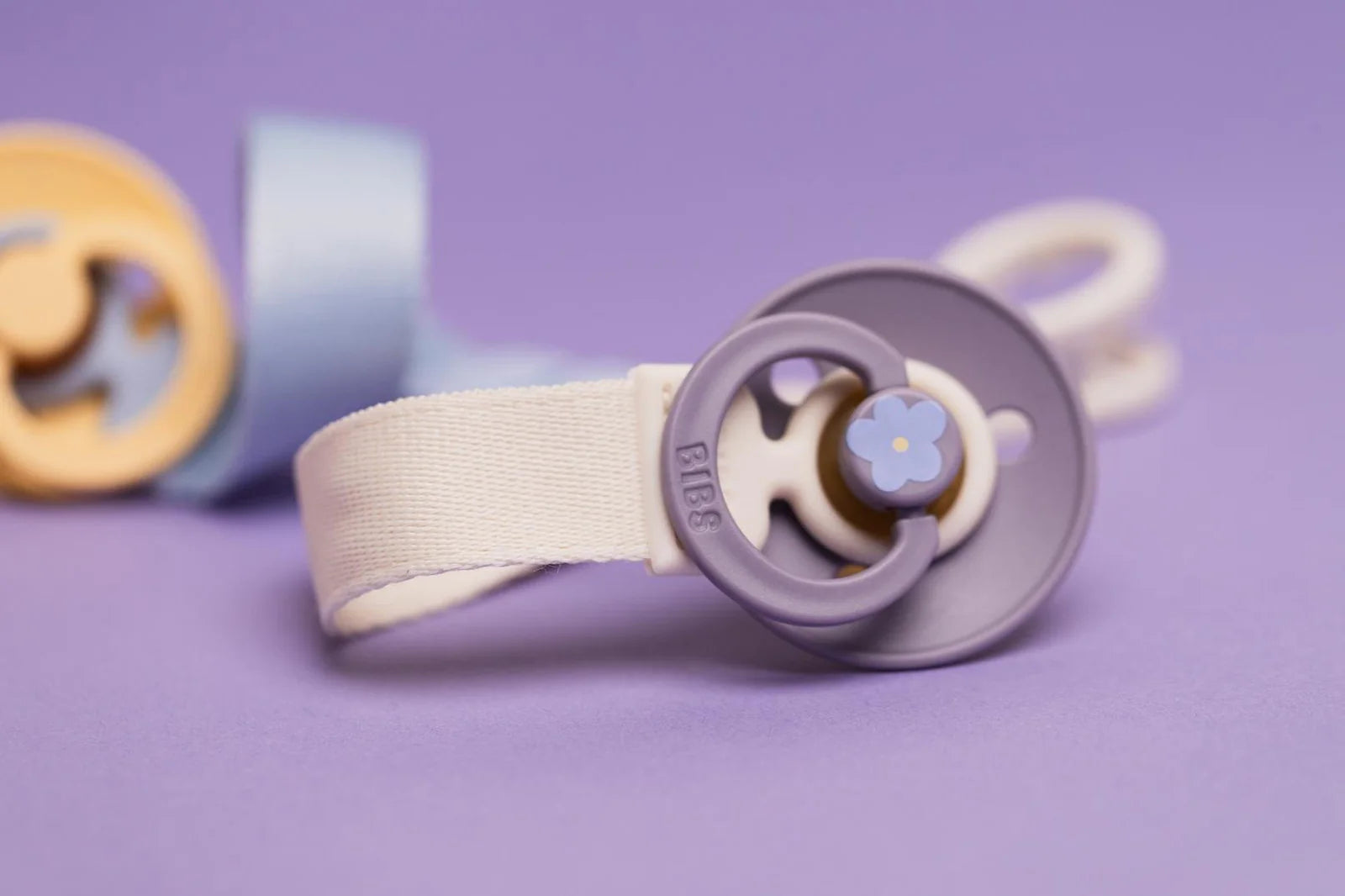 BIBS - Dummy Clip Loop - Ivory