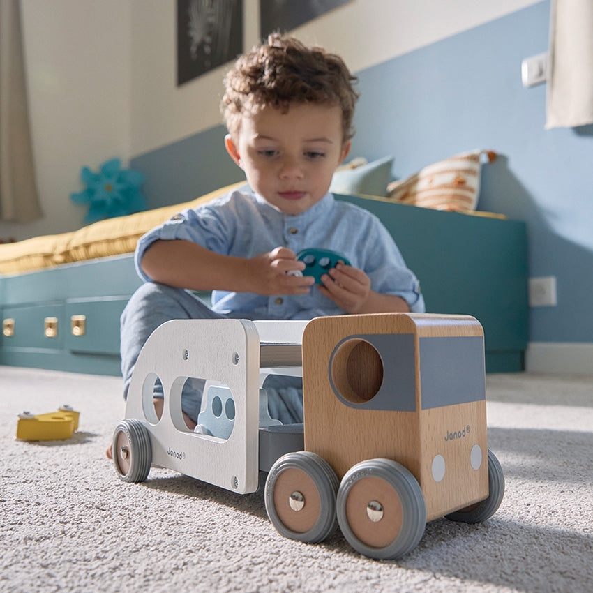 Janod - Car Carrier with Vehicles