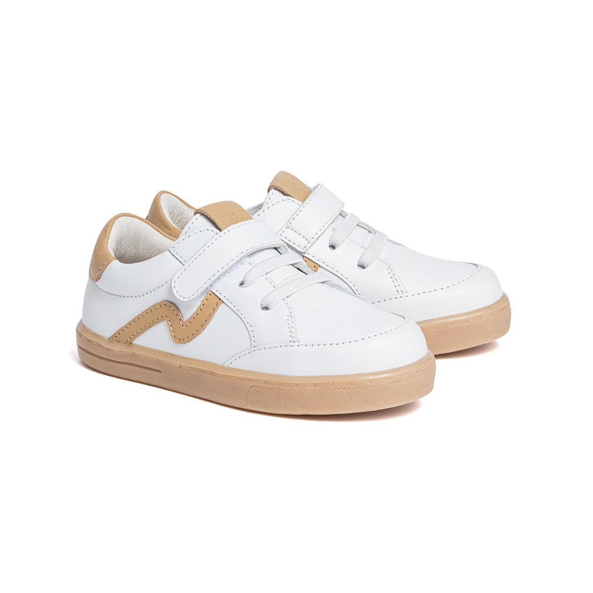 Pretty Brave - XO Trainer - White & Camel