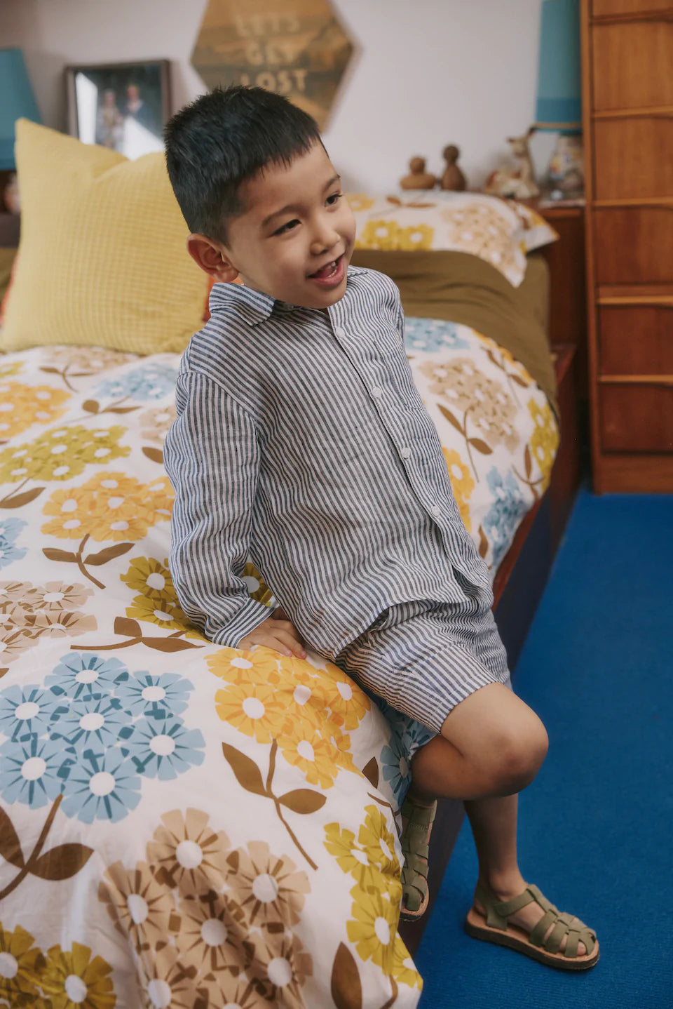 Goldie & Ace - NOAH STRIPE LINEN SHORT - BLUE STRIPE